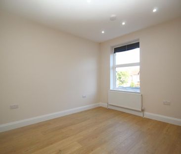 5 bedroom terraced house to rent - Photo 2