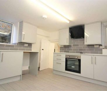 West Street, Ilminster, TA19 - Photo 4