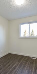 Habitat Village - Photo 3