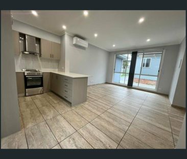 Modern Two-Bedroom Granny Flat – Convenient & Stylish Living - Photo 6