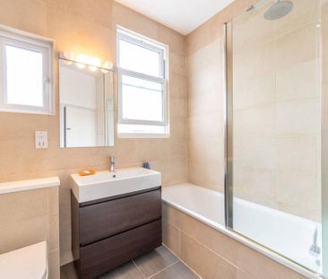 5 bedroom terraced house to rent - Photo 2