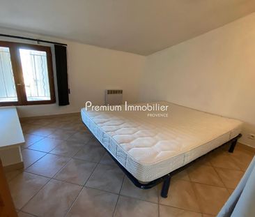 Location appartement Le Puy-Sainte-Réparade - Photo 1