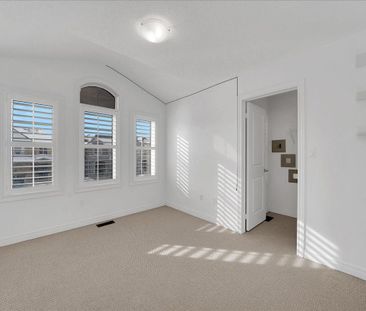 For Lease - 17 Fortis Crescent, Bradford West Gwillimbury, Ontario - Photo 5