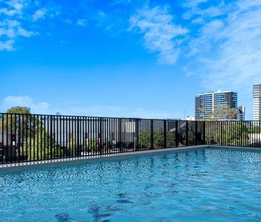 1 Bedroom Plus Study Room Apartment in Iconic Mason - Photo 5