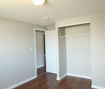 For Lease - 24 Flower Street, St. Catharines, Ontario - Photo 5