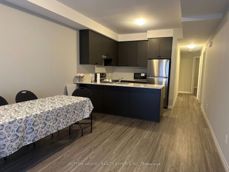 For Lease - 10 SOUTH CREEK Drive Unit# 14, Kitchener, Ontario - Photo 2