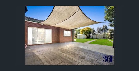 THREE BEDROOM HOME WITH SOLAR PANELS CLOSE TO SHOPPING AND PUBLIC TRANSPORT DIRECTLY OPPOSITE TO THE GRANGE P-12 SCHOOL - Photo 5