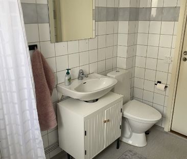 Vallentuna - 1rok - tillsv - 5.250kr/mån - Photo 4