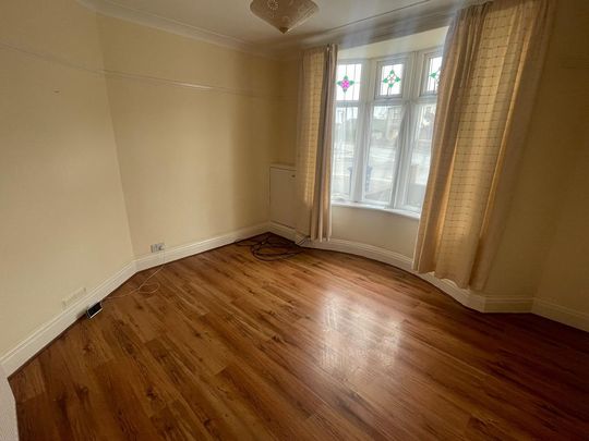 3 bedroom end of terrace house to rent - Photo 1
