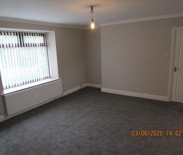 3 bedroom apartment to rent - Photo 1