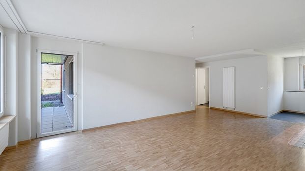 MIETEN OHNE KAUTION - Sanierte Familien-Wohnung im Grünen - Photo 1