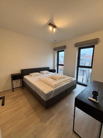 Appartement te huur - Foto 3