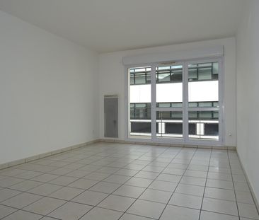 Location Appartement 2 Pièces 49 m² - Photo 1