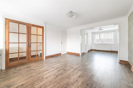 3 bed semi-detached house to rent in Courtney Court, Newcastle Upon Tyne, NE3 - Photo 5