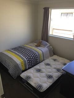 Topaz Delight - Papamoa - Photo 1