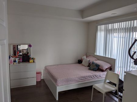 For Lease - 54 Sky Harbour Drive Unit# 104, Brampton, Ontario - Photo 3