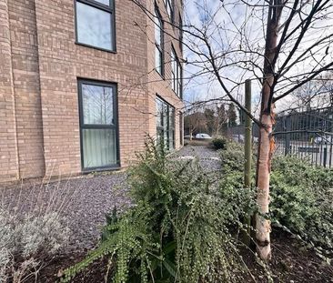 2 bedroom apartment to rent - Photo 3