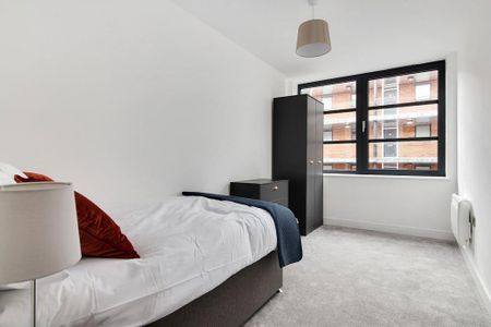 2 bedroom apartment to rent - Photo 2