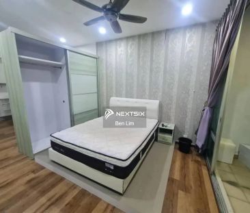 Single Storey Terrace at Taman Molek - Photo 5