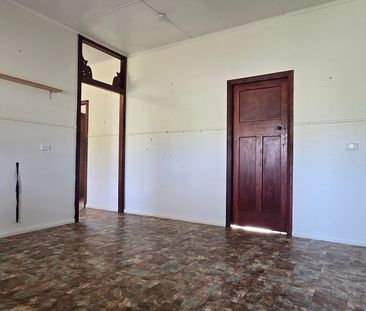 Cottage in the Heart of Tolga - Photo 6