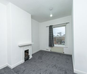 FOUNTAIN STREET MORLEY LEEDS LS27 0AL - Photo 2