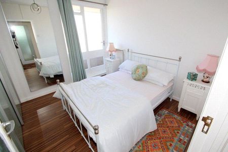 3 bedroom apartment to rent - Photo 3