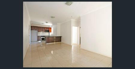 Modern Living with City Convenience - Photo 5