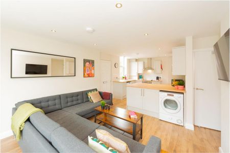 6 bedroom house to rent - Photo 2