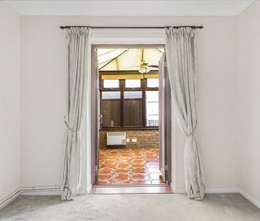 2 bedroom terraced bungalow to rent - Photo 3