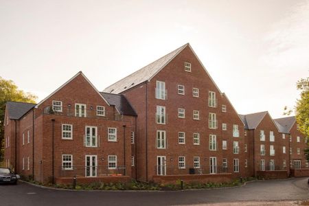 2 bedroom retirement property to rent - Photo 2