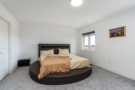 For Lease - 93 Elephant Hill Drive, Clarington, Ontario - Photo 3