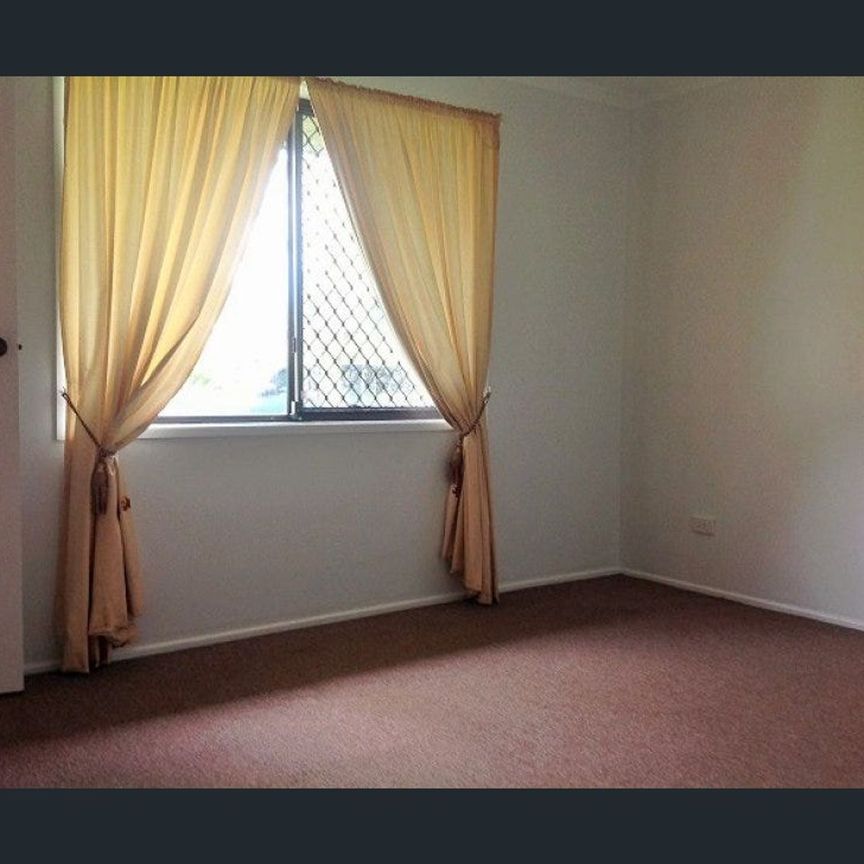 4 Beaujolais Street, 4164, Thornlands Qld - Photo 1