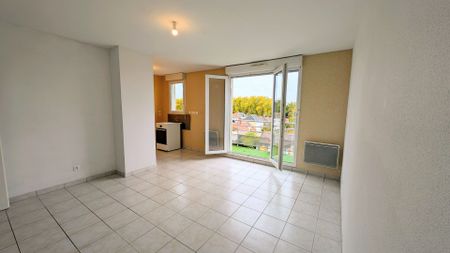 Location Appartement 2 pièces 50m² - Photo 5