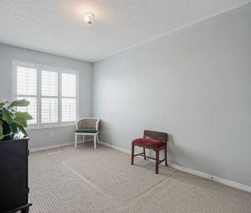 For Lease - 32 Florette Place, Brampton, Ontario - Photo 2