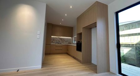 Modern Family Living in Prime Location - Photo 2