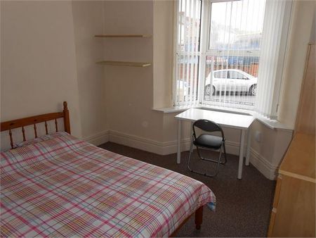 4 bedroom house share to rent - Photo 3
