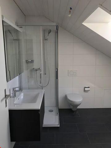 2.5 Zimmer, 100 m², 4. Stock - Foto 2