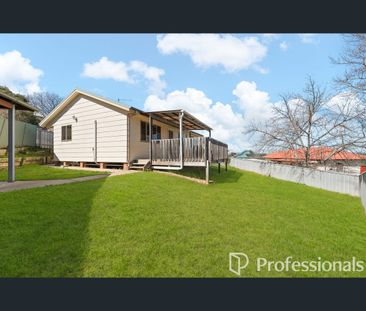 6A Henderson Street, Bathurst, NSW 2795 - Photo 2