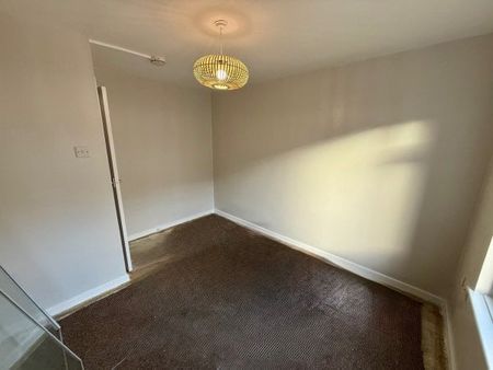 Burton Road, Nottingham, NG4 - Photo 3