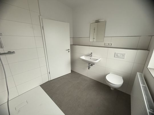 Ruhig, grün und doch zentral im Zentrum von Jever - Photo 1