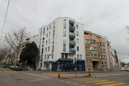 schöne 2-Zimmer-Wohnung an zentraler Lage zu vermieten - Photo 2