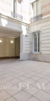 Appartement à louer à Paris 3Ème - Photo 2