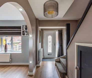 2 bedroom semi-detached house to rent - Photo 4