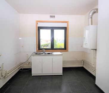 Location appartement 3 pièces, 70.29m², Poissy - Photo 3