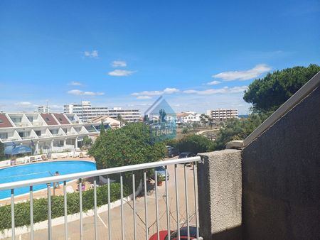 Location Appartement 2 pièces 38m² CARNON PLAGE 34280 - Photo 5