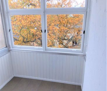 Frisch Renoviert - Schöne 3 Zi.- Whg., Bad mit Fenster, Loggia WG´s... - Photo 6