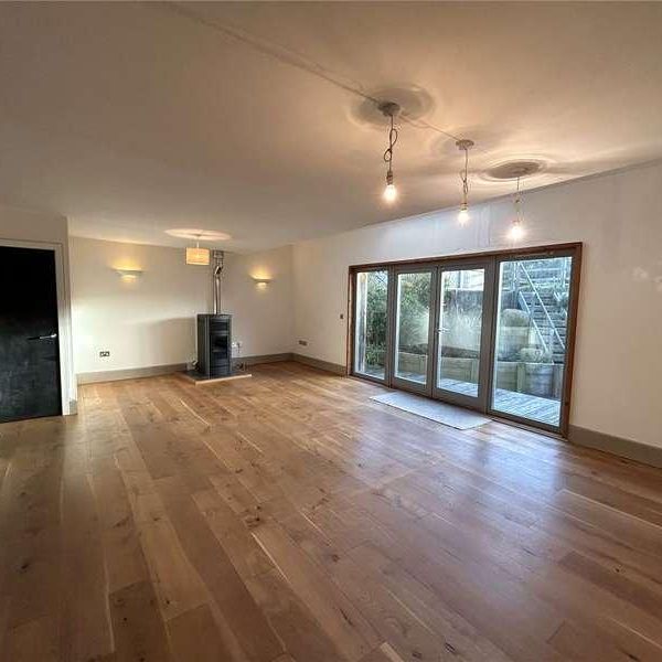 The Old Apple Store, Stawell Road, Stawell, Bridgwater, Somerset, TA7 - Photo 1