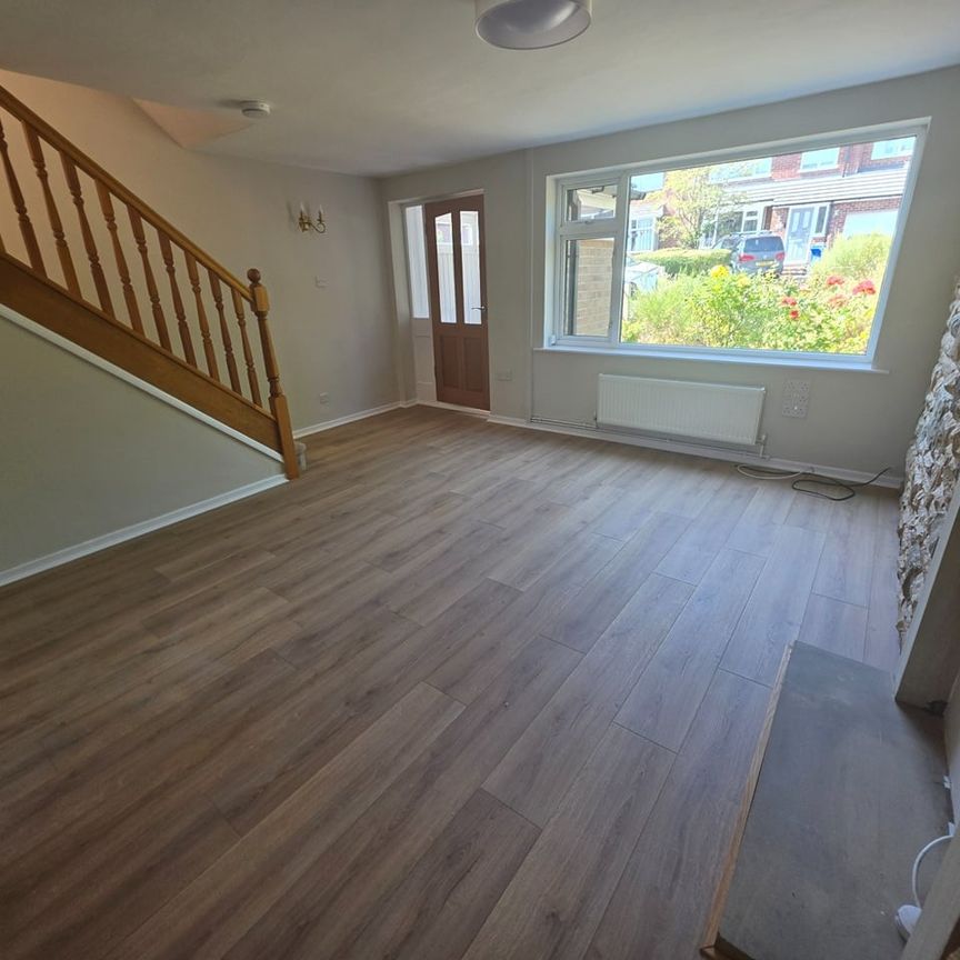 3 Bed Semi-Detached House, Hessey St, S13 - Photo 1