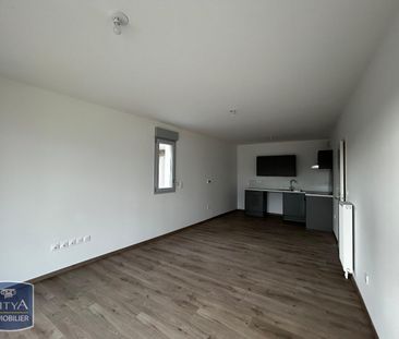 Location Appartement 3 pièces 62m² VILLENEUVE D ASCQ 59650 - Photo 2