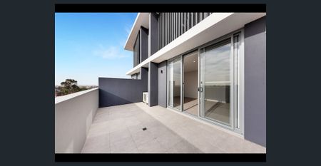 Perfect Northerly Aspect with City Views & Entertainers Balcony - Photo 5